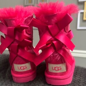 UGG Kids Fuchsia Boots with Bows